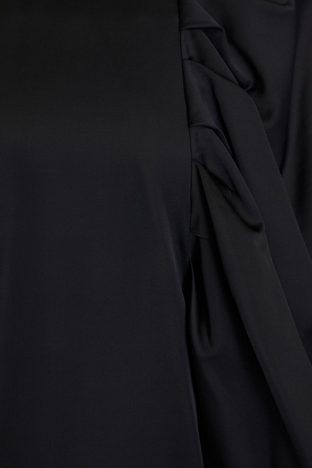 BY MALENE BIRGER بلوزة «باليدانا» من قماش جازار المصنوع من مزيج الصوف مزينة بكسرات
