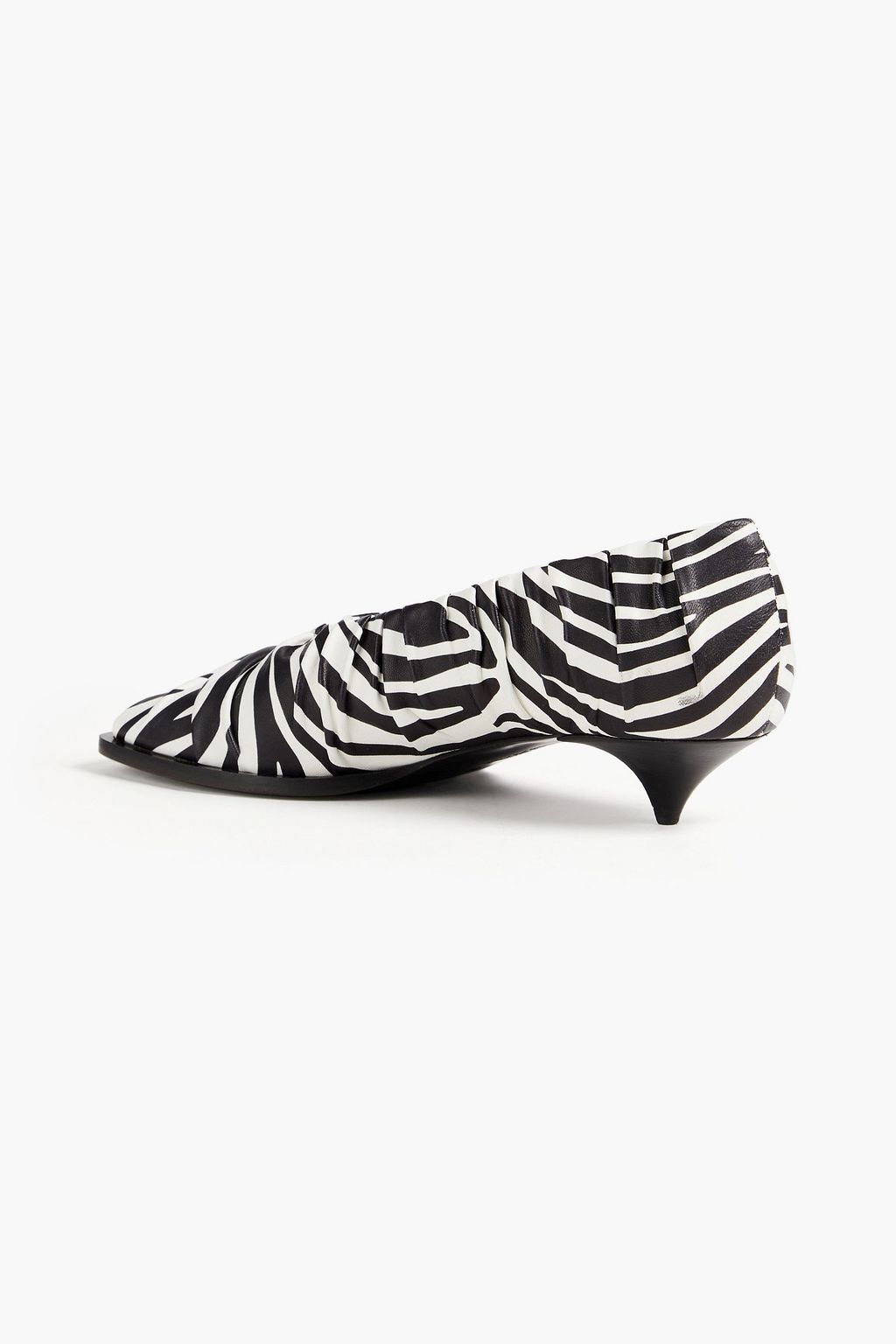 BY MALENE BIRGER حذاء بامب «تيرلا» مصنوع من الجلد بتأثير مزموم ومزين بطبعات