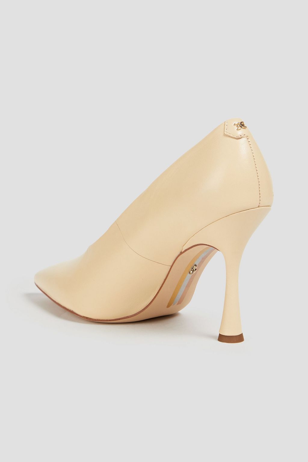 SAM EDELMAN حذاء بامب “هيلتون” مصنوع من الجلد