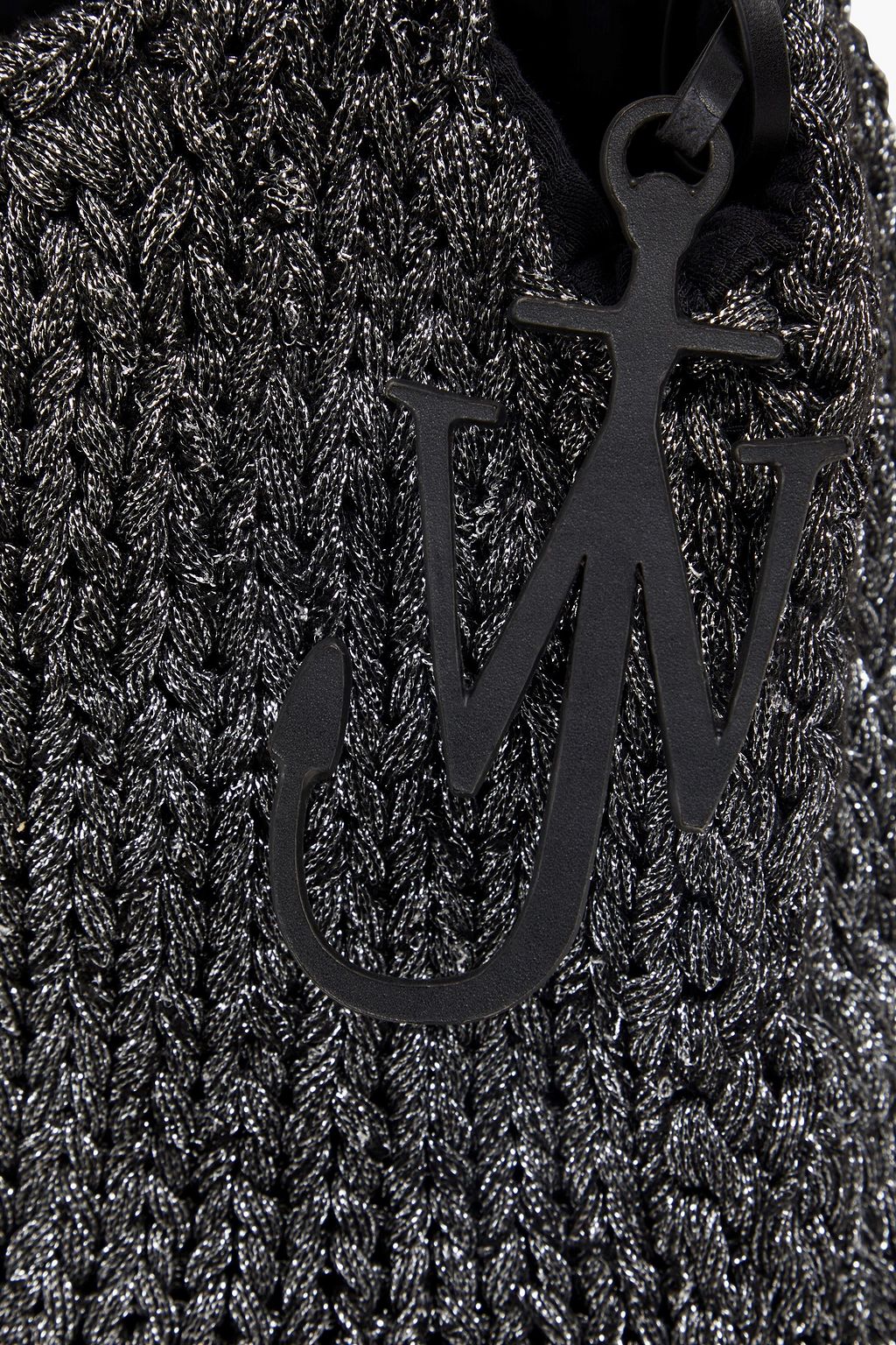 JW ANDERSON حقيبة توت من نسيج محبوك بلون معدني