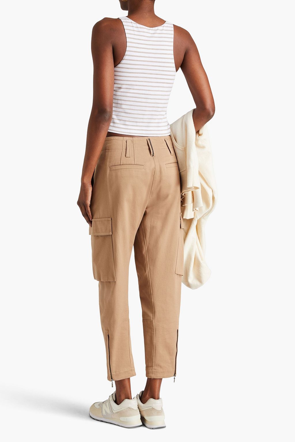 BRUNELLO CUCINELLI بلوزة بدون أكمام مصنوعة من قطن جيرسي بتصميم مخطط ومزينة بالخرز