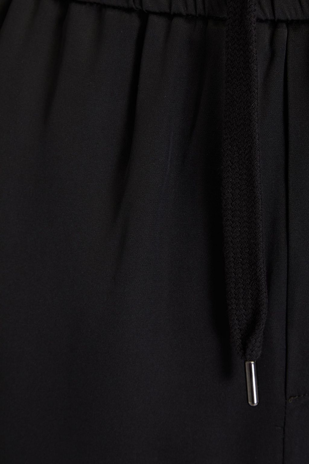 BRUNELLO CUCINELLI تنورة متوسطة الطول مصنوعة من الساتان ومزينة بالخرز