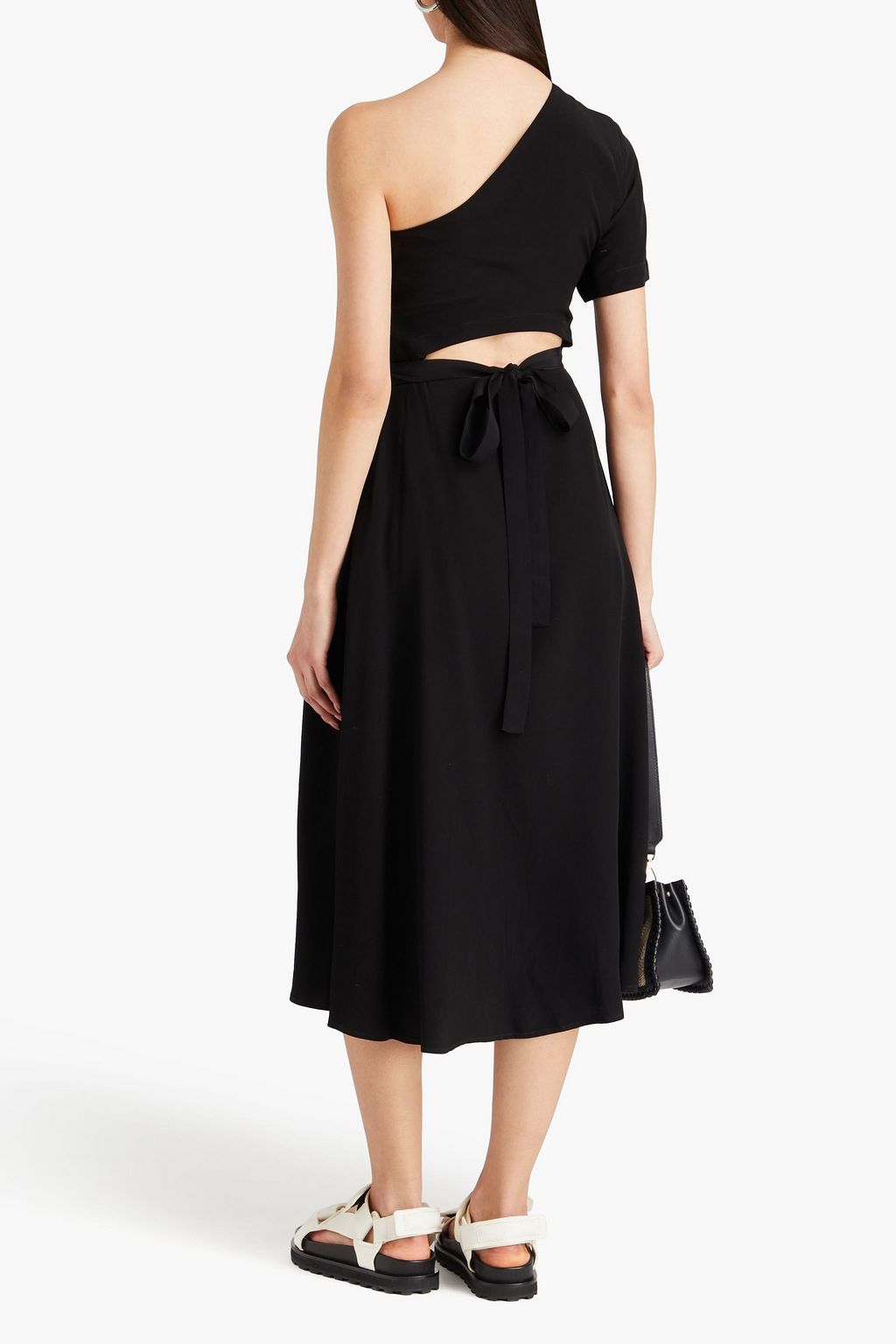 CLAUDIE PIERLOT 컷아웃 디테일 크레이프 드 신 원 슬리브 미디 드레스