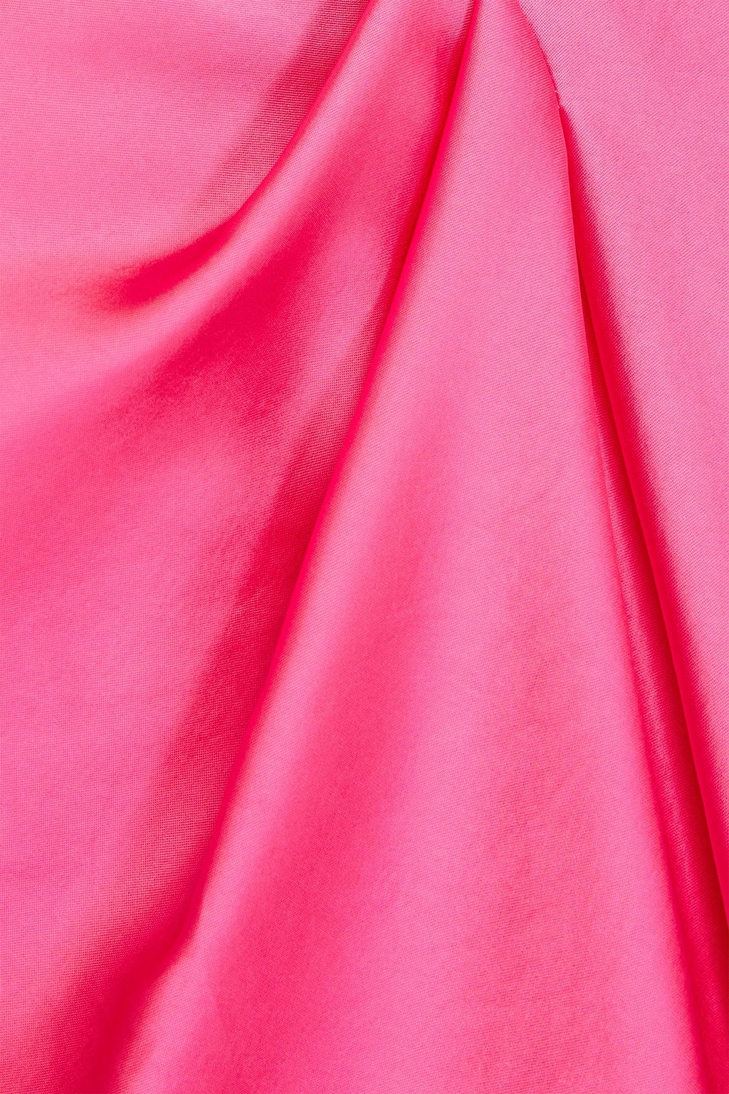 CLAUDIE PIERLOT تنورة منسدلة متوسطة الطول مصنوعة من الساتان ومزينة بكسرات
