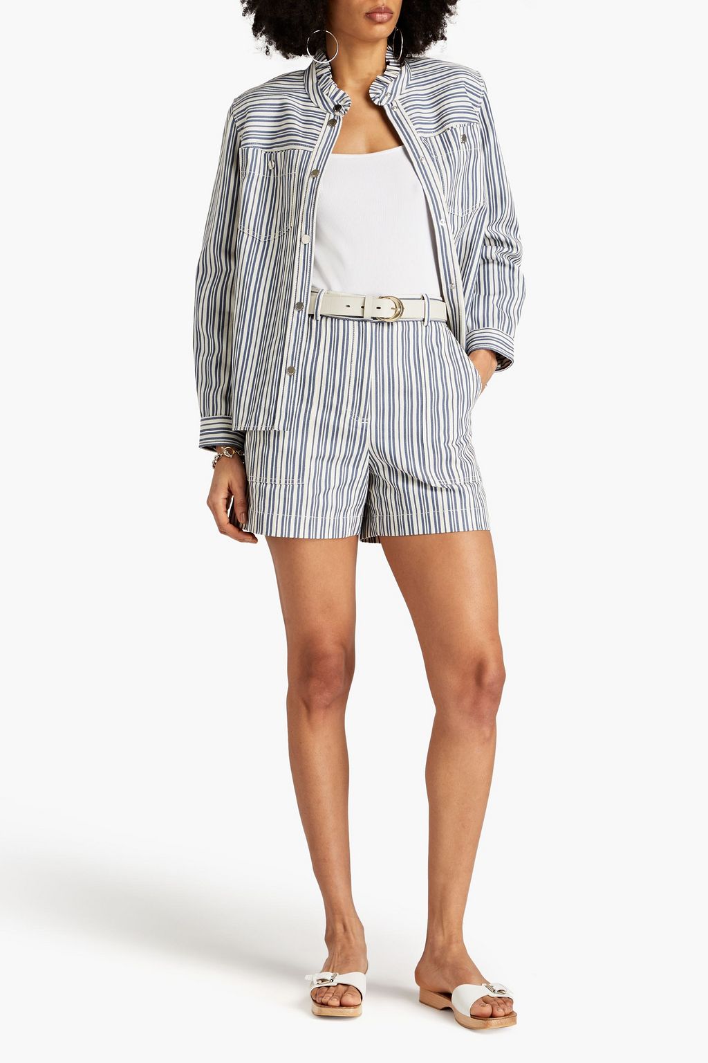 CLAUDIE PIERLOT شورت مصنوع من الدنيم بتصميم مخطط