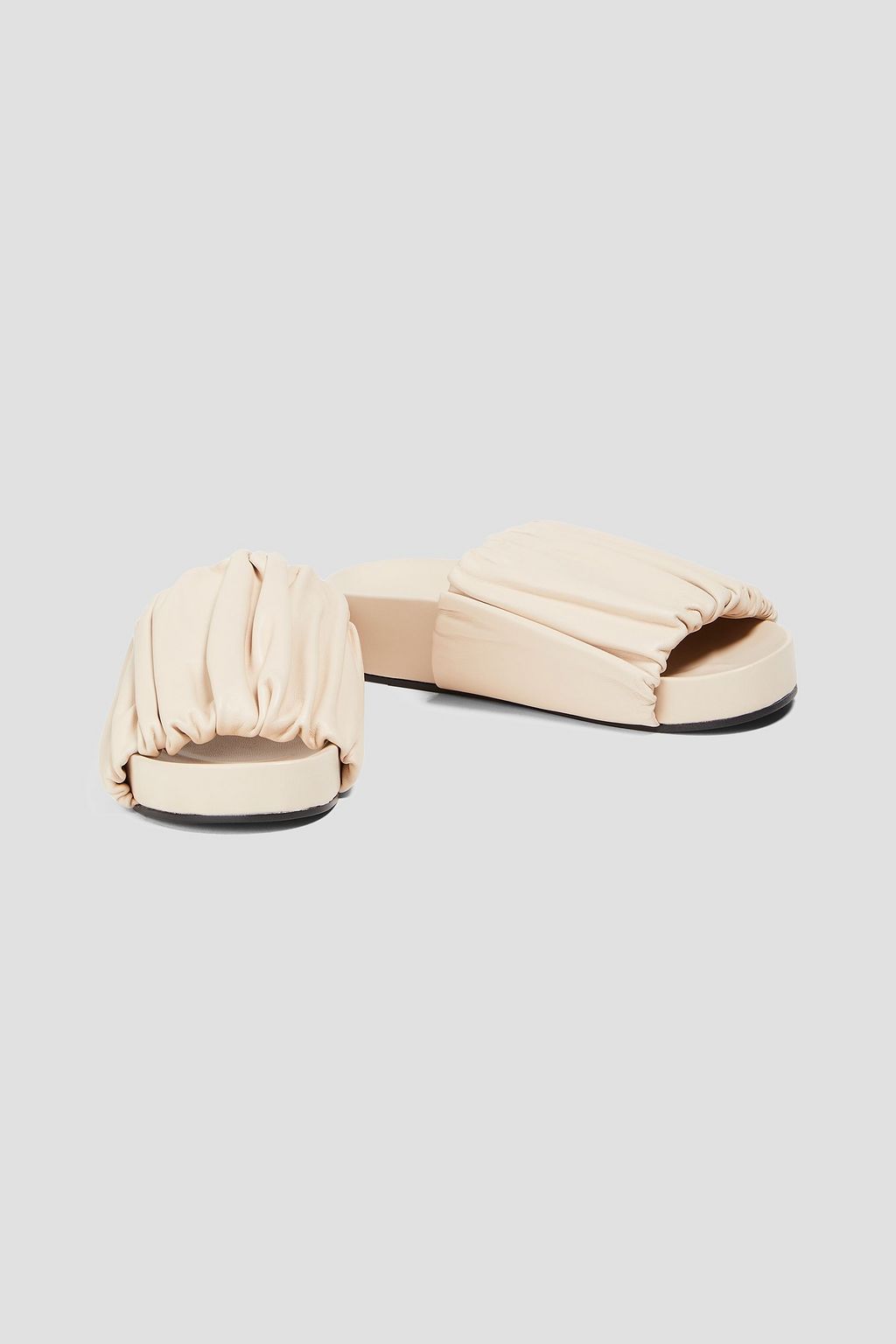 JIL SANDER 루쉬 디테일 가죽 슬라이드 샌들