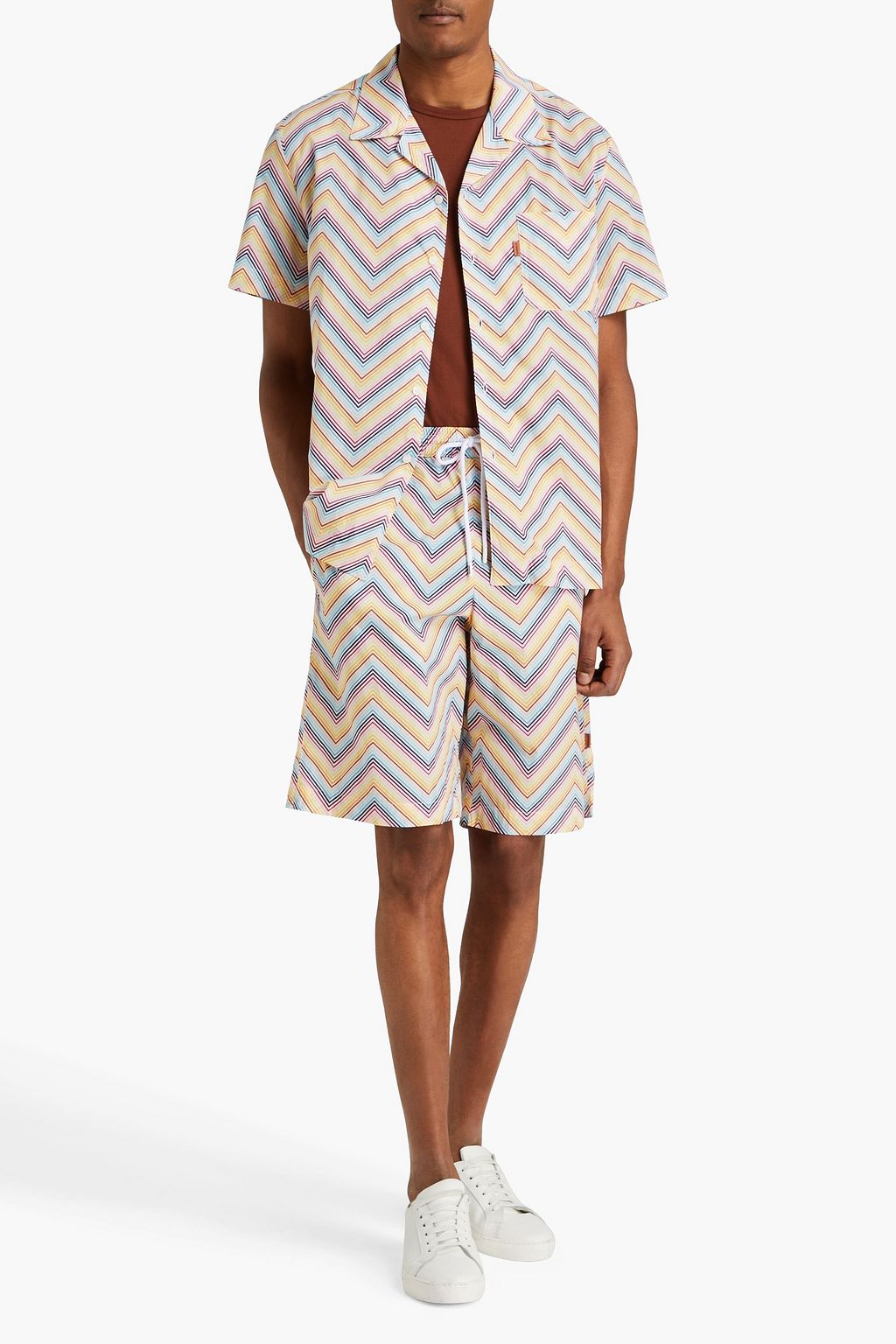 MISSONI شورت مصنوع من قطن بوبلين ومزين بطبعات