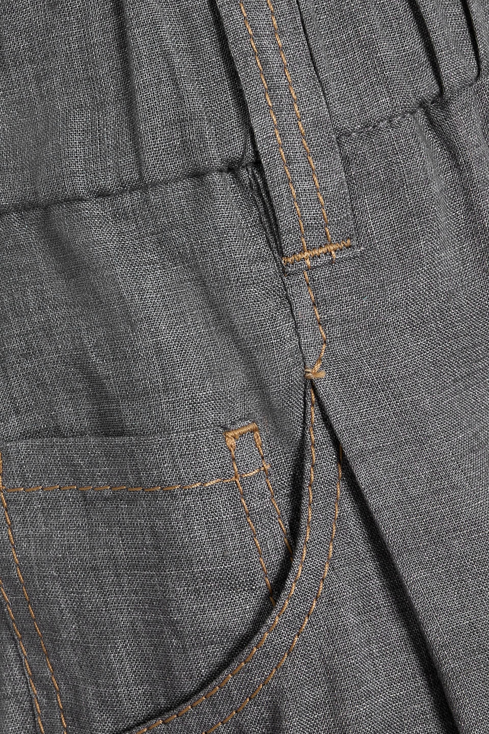 Brunello Cucinelli Pleated Linen Shorts In Gray