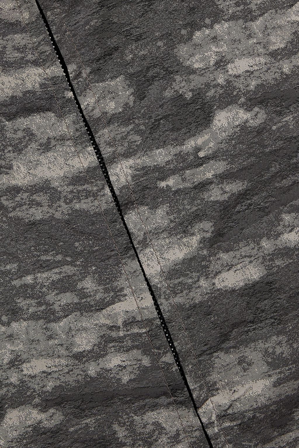 EMPORIO ARMANI 카무플라주 프린트 새틴 자카드 보머 재킷