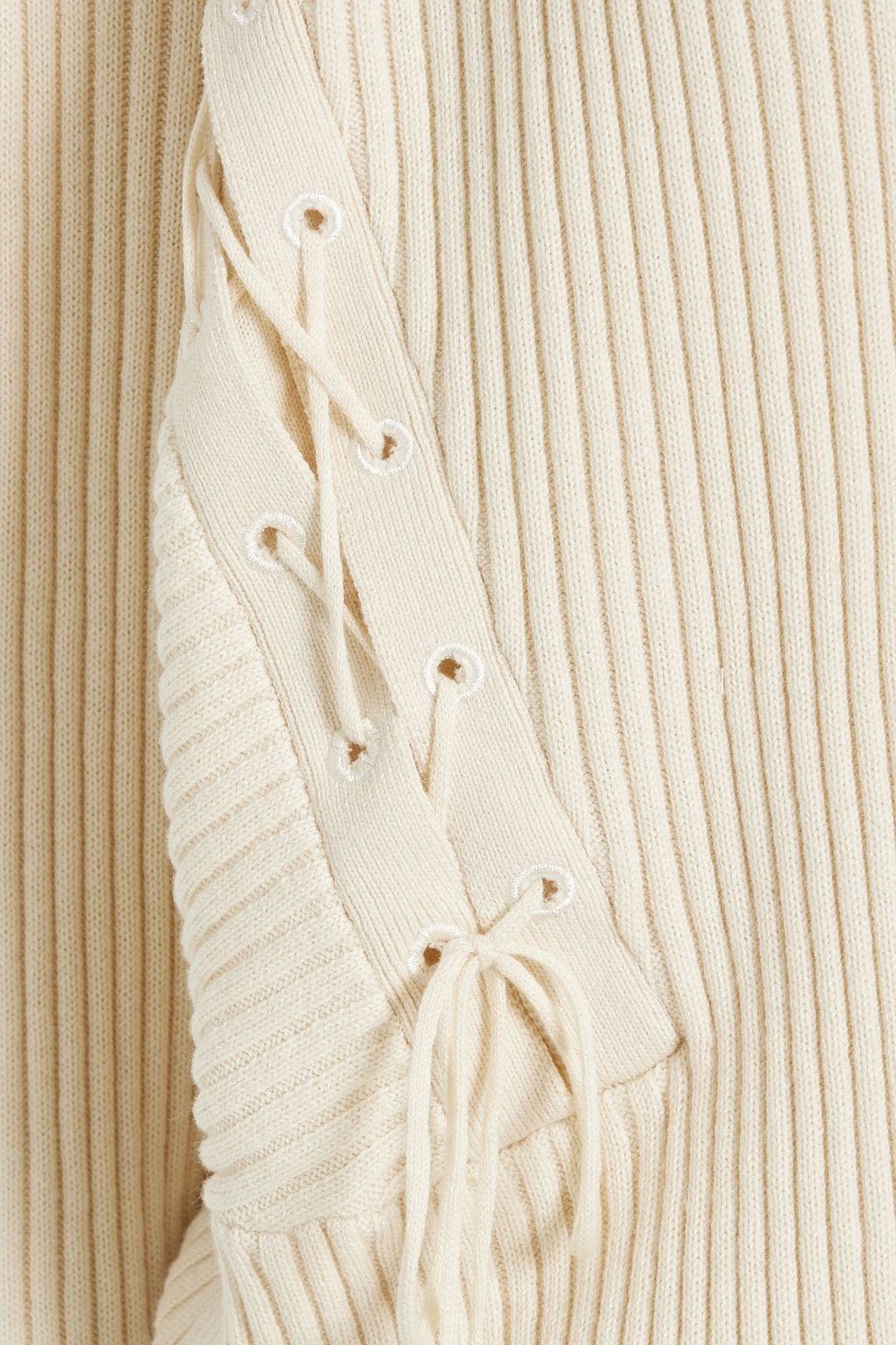PALMER//HARDING كنزة رياضية ’’بوسيبيليتي’’ بياقة عالية مصنوعة من الصوف ومزيج من القطن بتصميم مضلّع ومزودة برباط