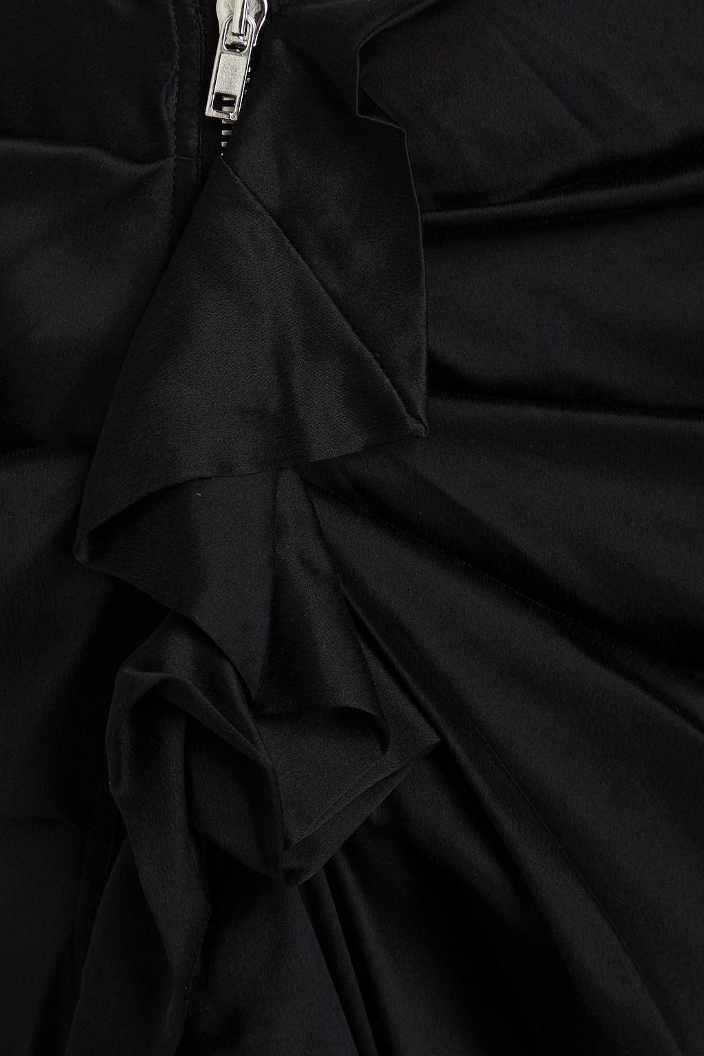 RICK OWENS تنورة طويلة مصنوعة من حرير ساتان بقصّة غير متماثلة وبتأثير مزموم