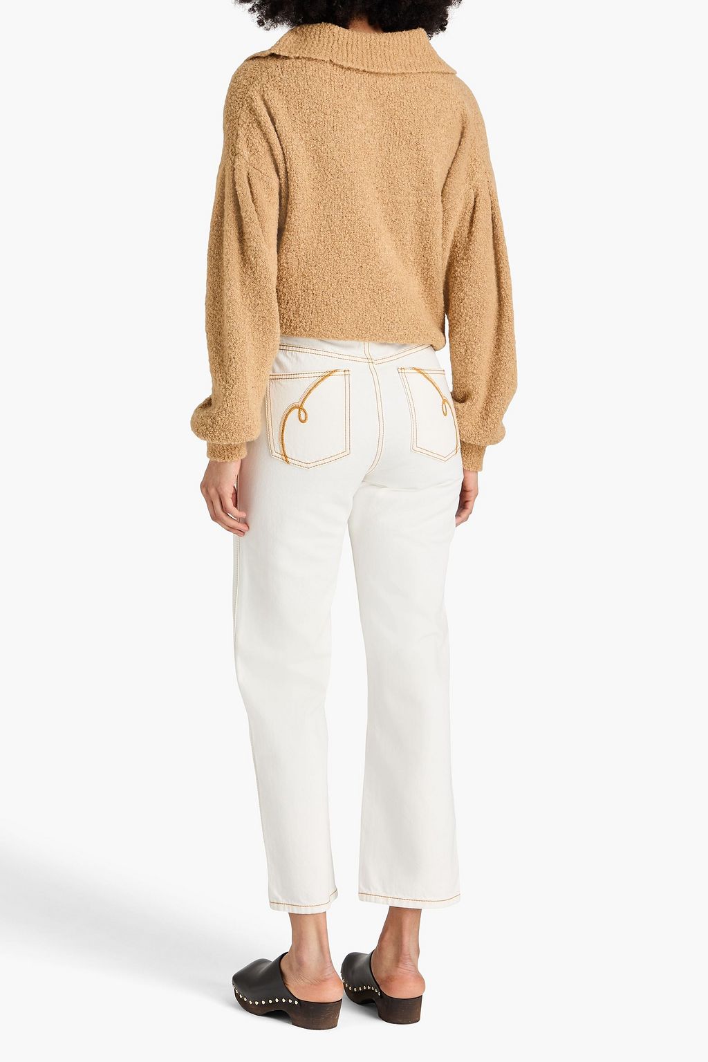 TORY BURCH جينز بأرجل مستقيمة وبخصر عالٍ