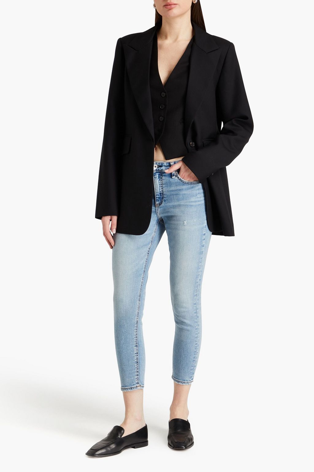 RAG & BONE جينز “كيت” قصير بأرجل ضيقة وخصر متوسط الارتفاع وبتأثير معتق
