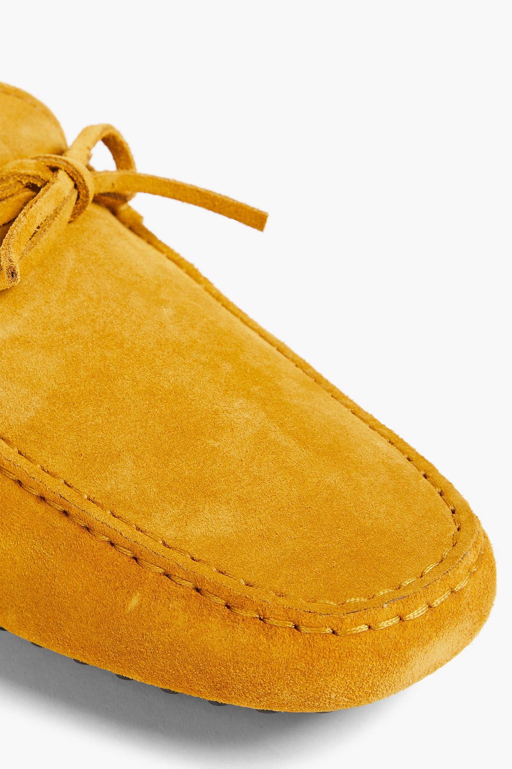 TOD'S حذاء قيادة من الجلد السويدي