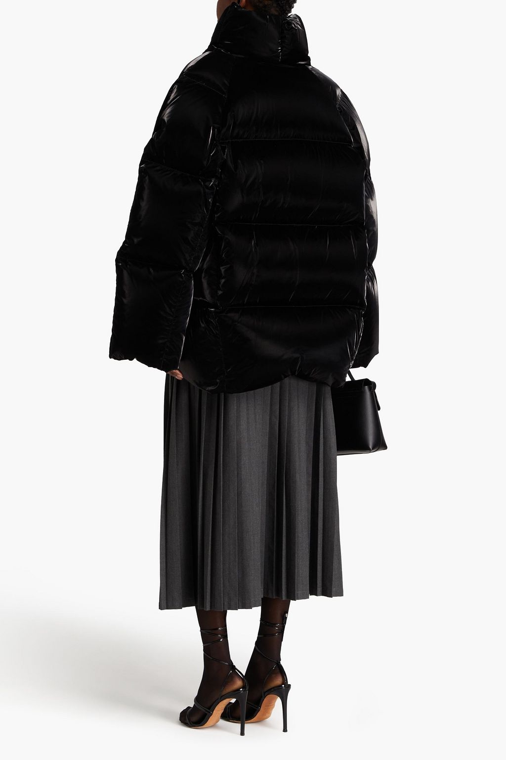 KHAITE Mott quilted shell down coat