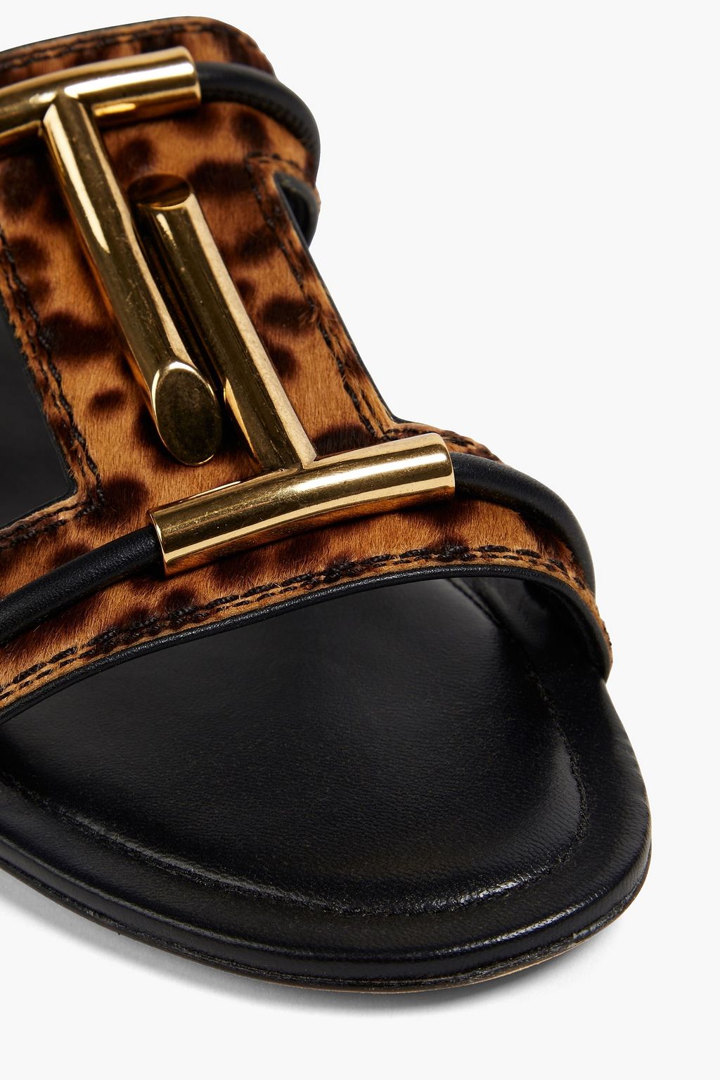 TOD'S صندل بتصميم على شكل حرف T مزدوج من وبر العجل