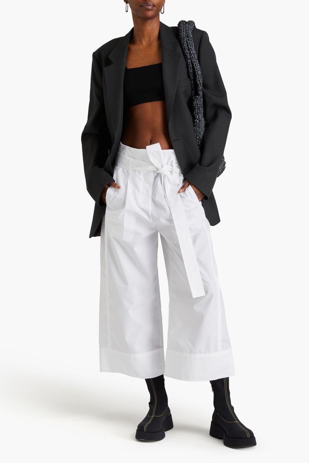 3.1 PHILLIP LIM بنطال قصير بأرجل واسعة من البوبلين المصنوع من مزيج من القطن