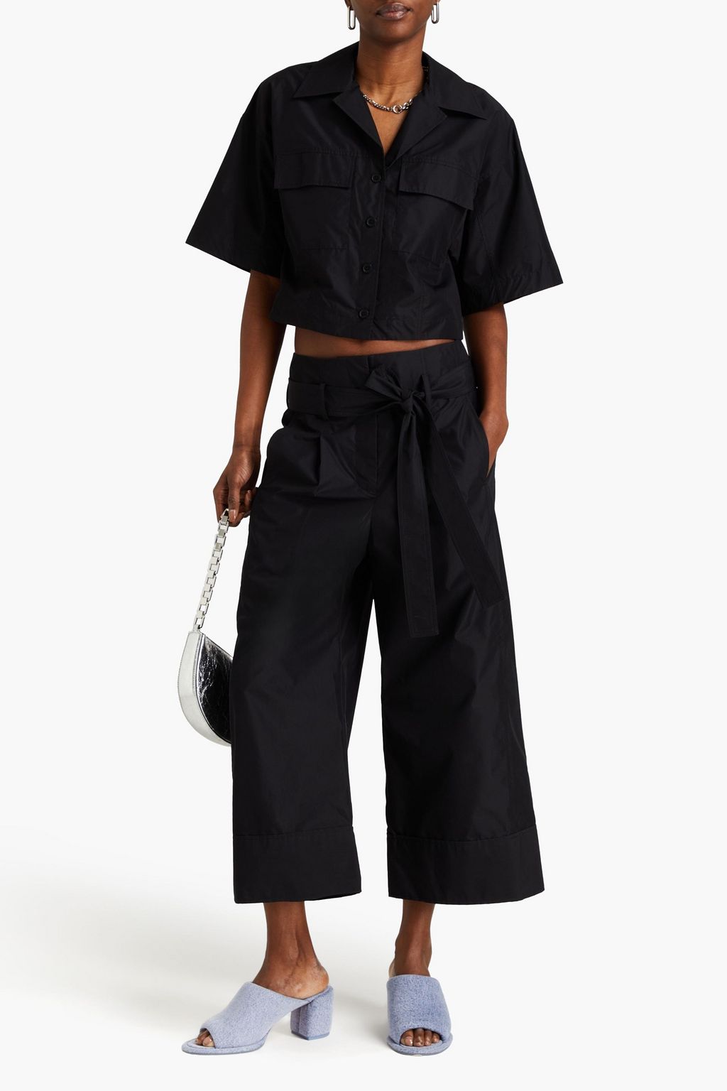3.1 PHILLIP LIM بنطال قصير بأرجل واسعة من البوبلين المصنوع من مزيج من القطن