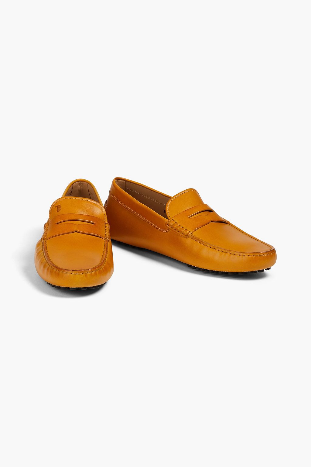 TOD'S حذاء قيادة مصنوع من الجلد