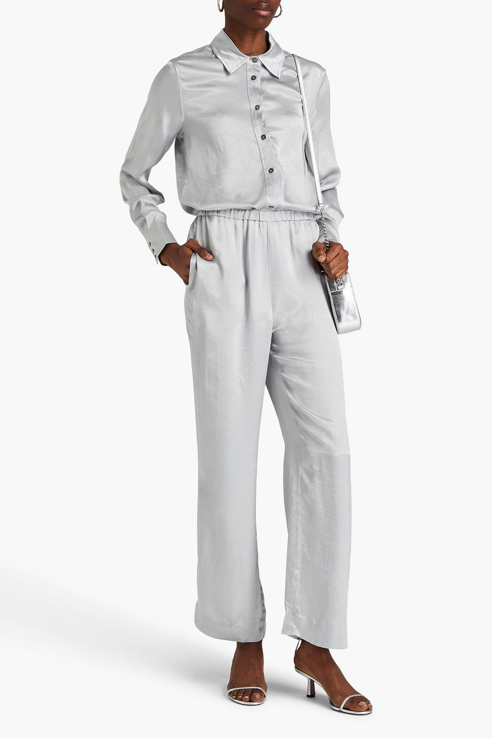 Shop Solid & Striped The Ellis Crinkled-satin Straight-leg Pants In Silber