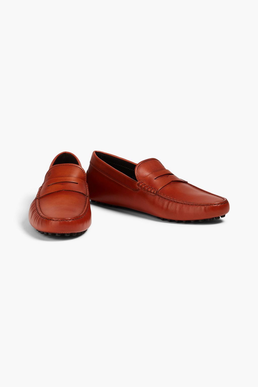 TOD'S حذاء قيادة مصنوع من الجلد