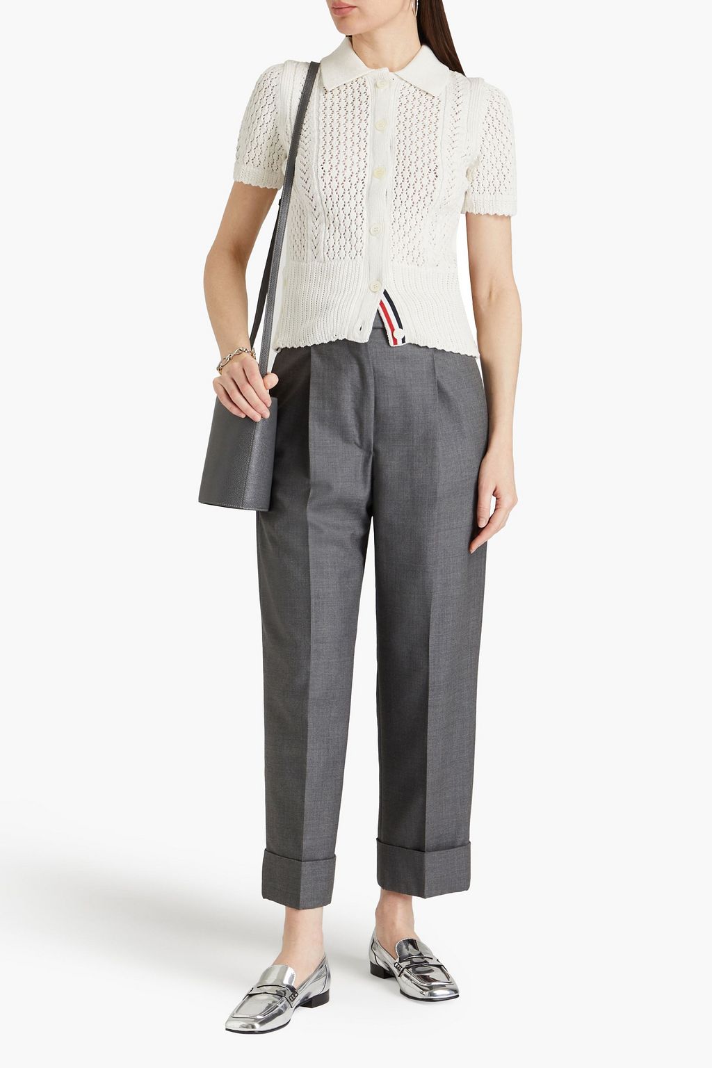 THOM BROWNE بنطلون قصير بأرجل مستقيمة من صوف التويل