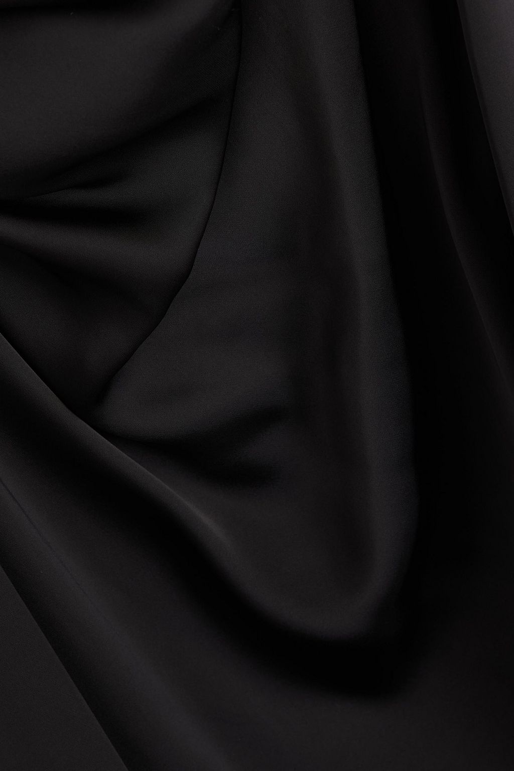 RACHEL GILBERT فستان طويل "زاندرا" من الساتان بتصميم منسدل
