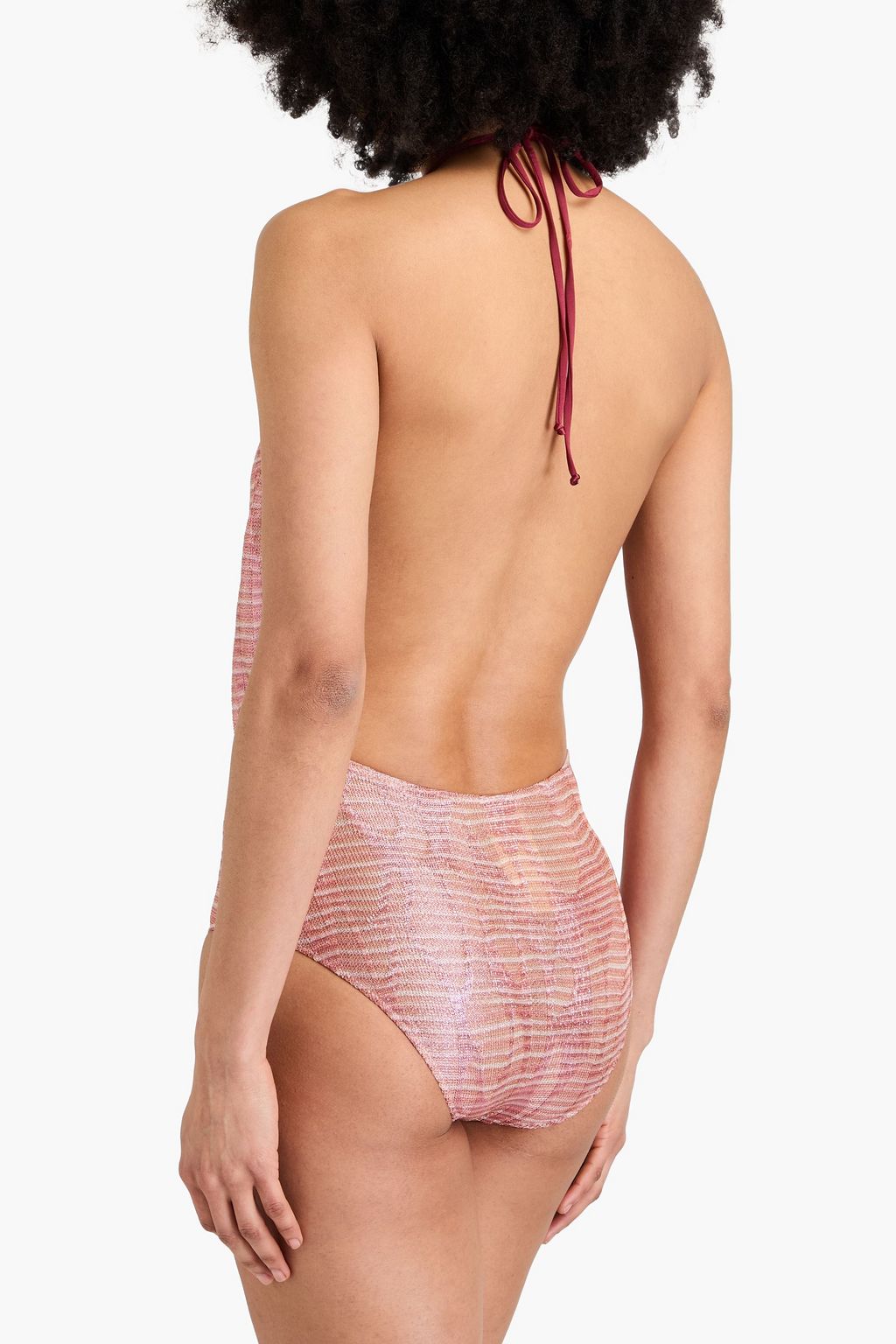 MISSONI لباس سباحة من نسيج محبوك حبكة كروشيه بلون معدني ومزين بفتحات