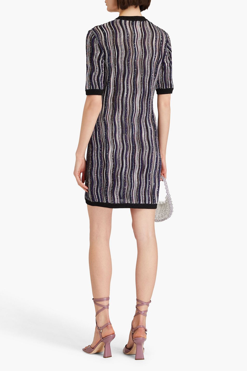 MISSONI فستان قصير من نسيج بحبكة كروشيه وتصميم مزركش بلون معدني