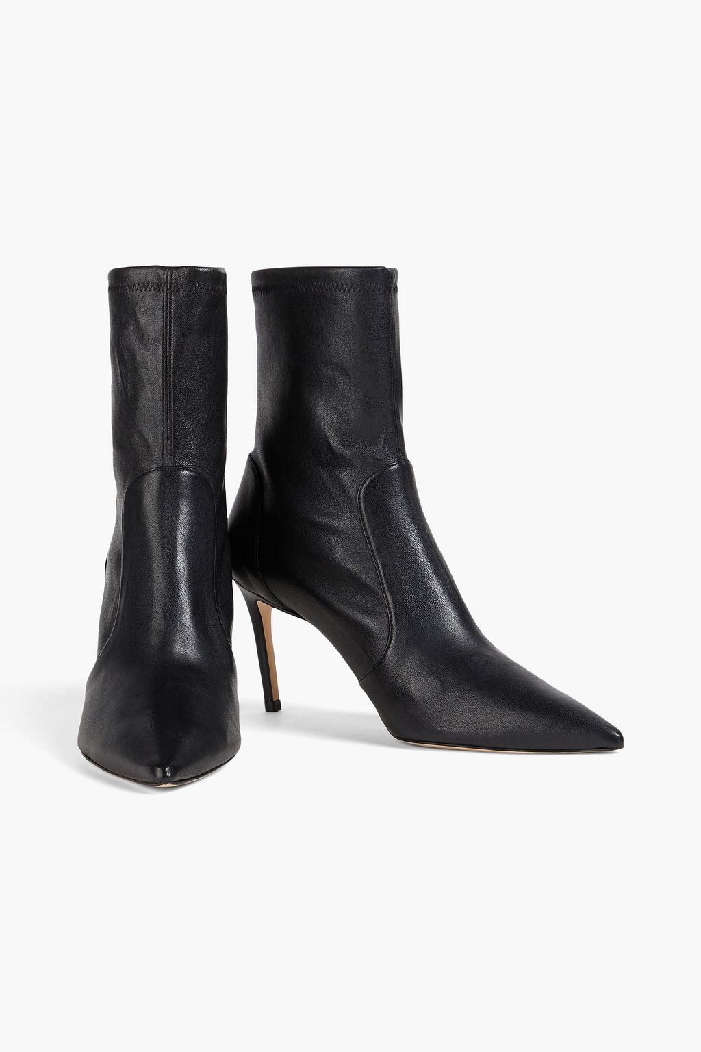 STUART WEITZMAN حذاء بوت على شكل جوارب من الجلد المرن