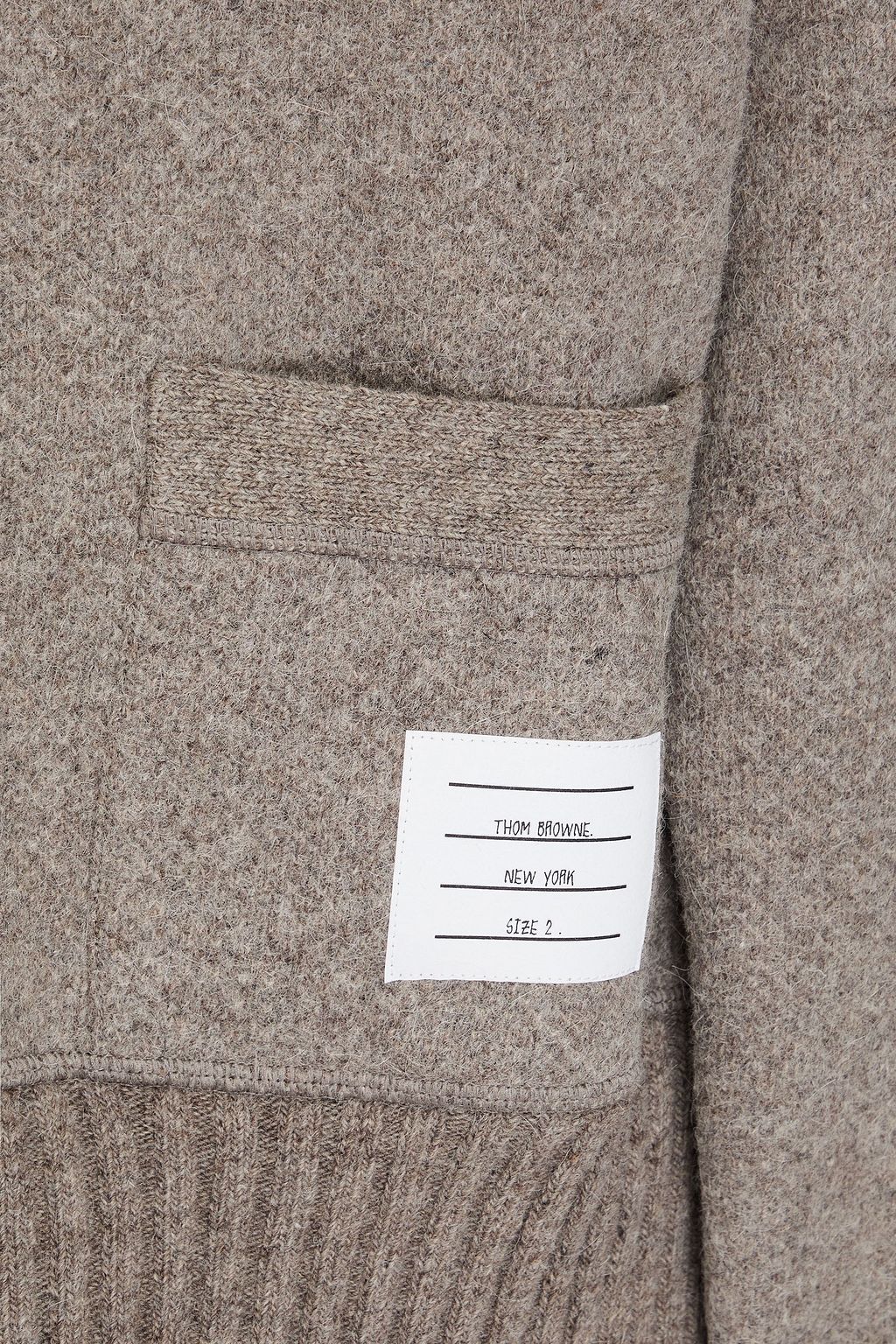 THOM BROWNE كارديغان من مزيج الألبكة والصوف وبسحاب