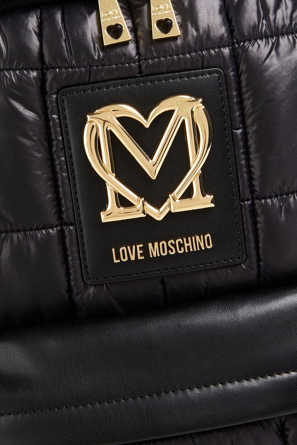 LOVE MOSCHINO حقيبة ظهر من قماش عازل ومبطّنة