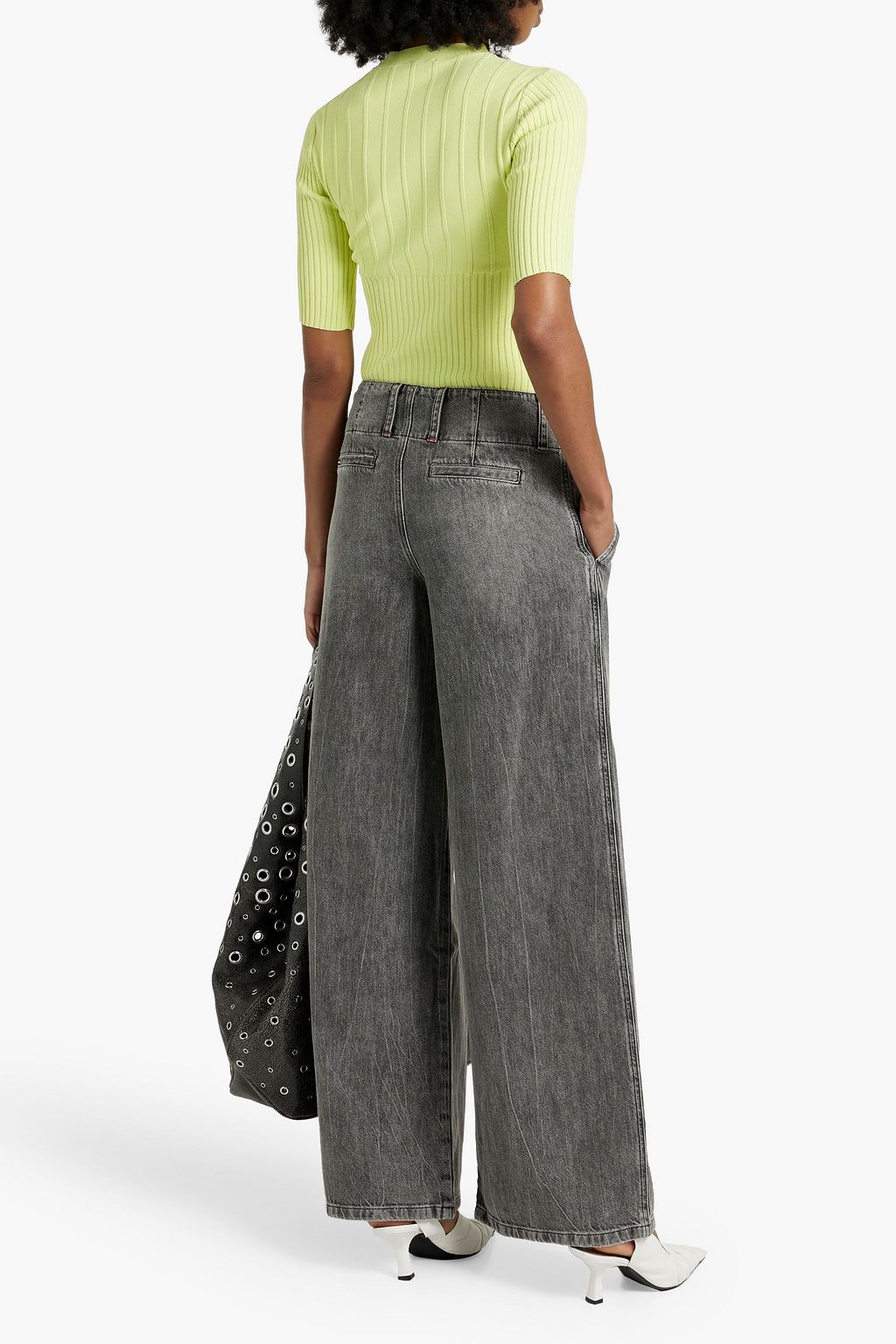 ALICE + OLIVIA JEANS جينز "أنديرز" بخصر منخفض الارتفاع وأرجل واسعة ولون باهت