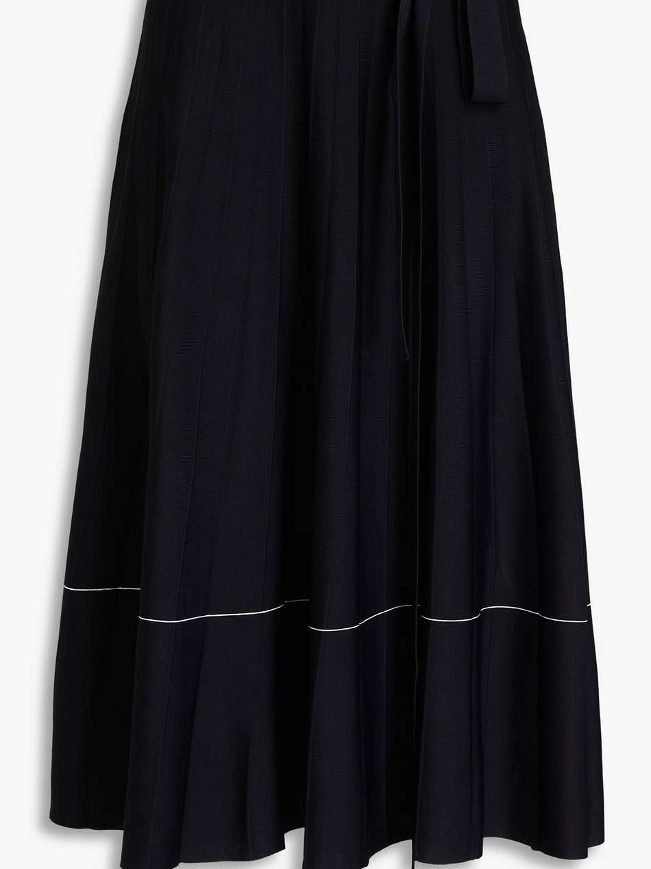 pleated knitted midi skirt