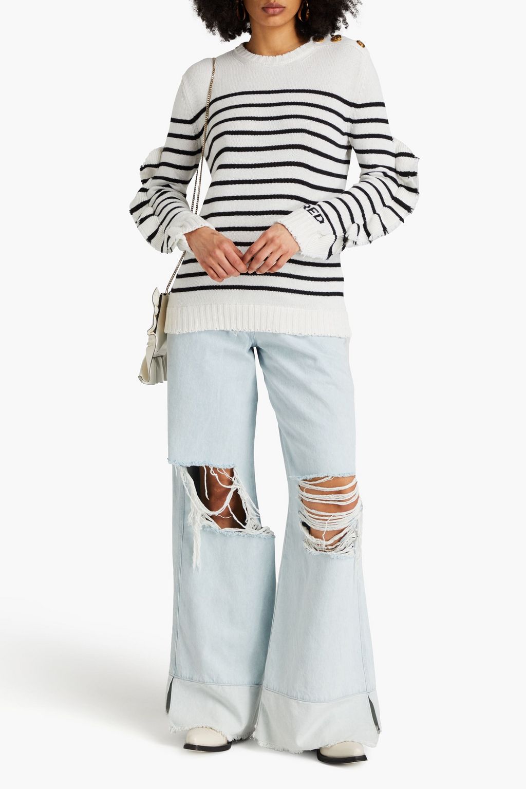 REDVALENTINO كنزة رياضية مصنوعة من نسيج محبوك بتصميم مخطط ومزينة بكشاكش