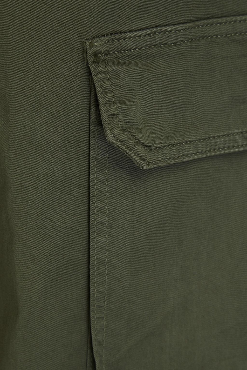 VERONICA BEARD Belissa cotton-blend twill cargo pants
