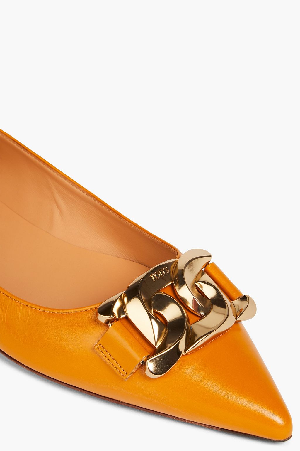 TOD'S レザー ポインテッドトゥ フラットシューズ チェーン付き