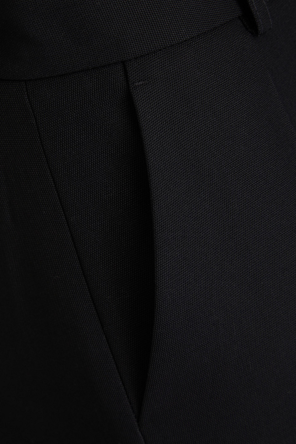 Totême Grain De Poudre Tapered Pants In Black