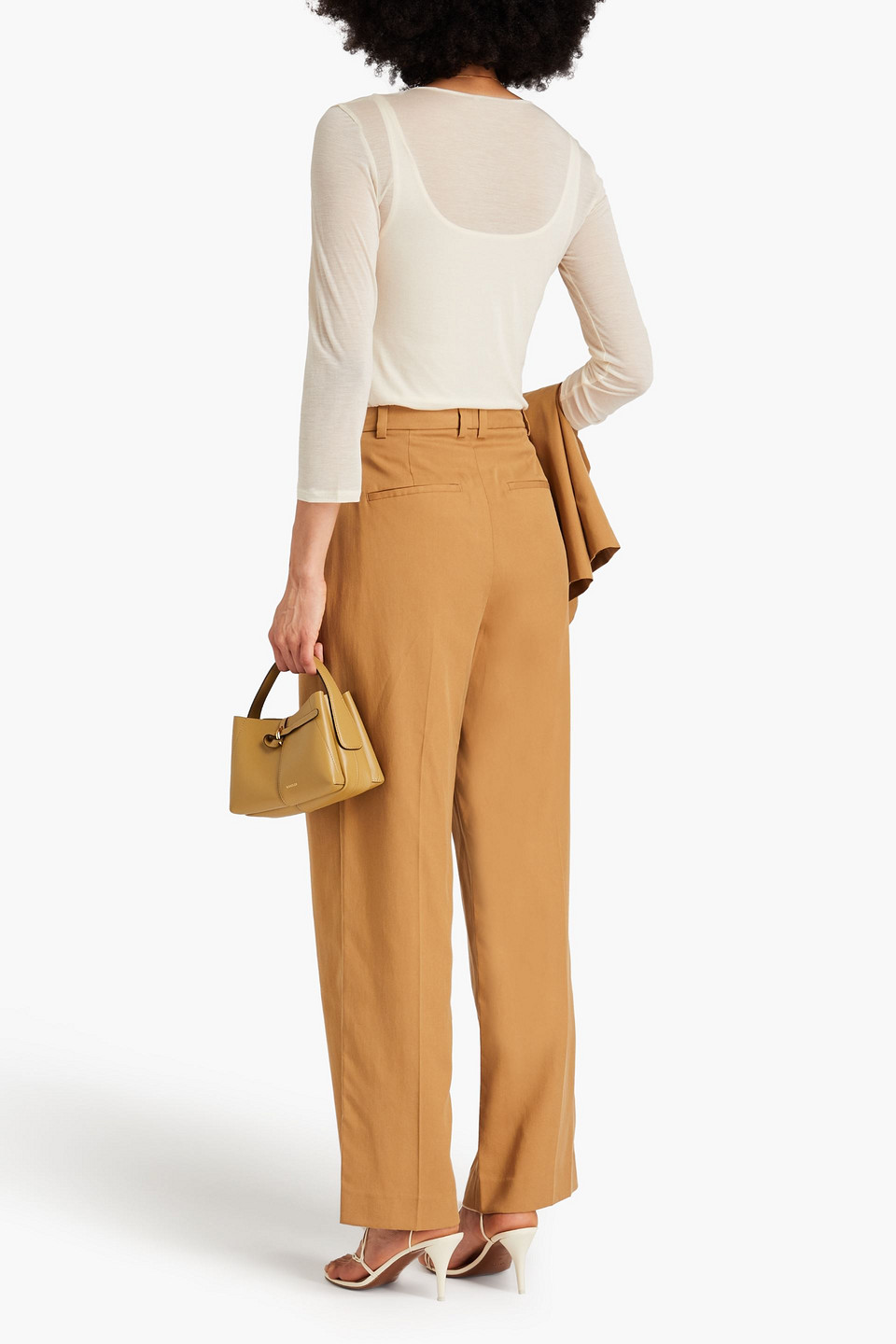 Vince Pleated Low-rise Wide-leg Pants In Camel