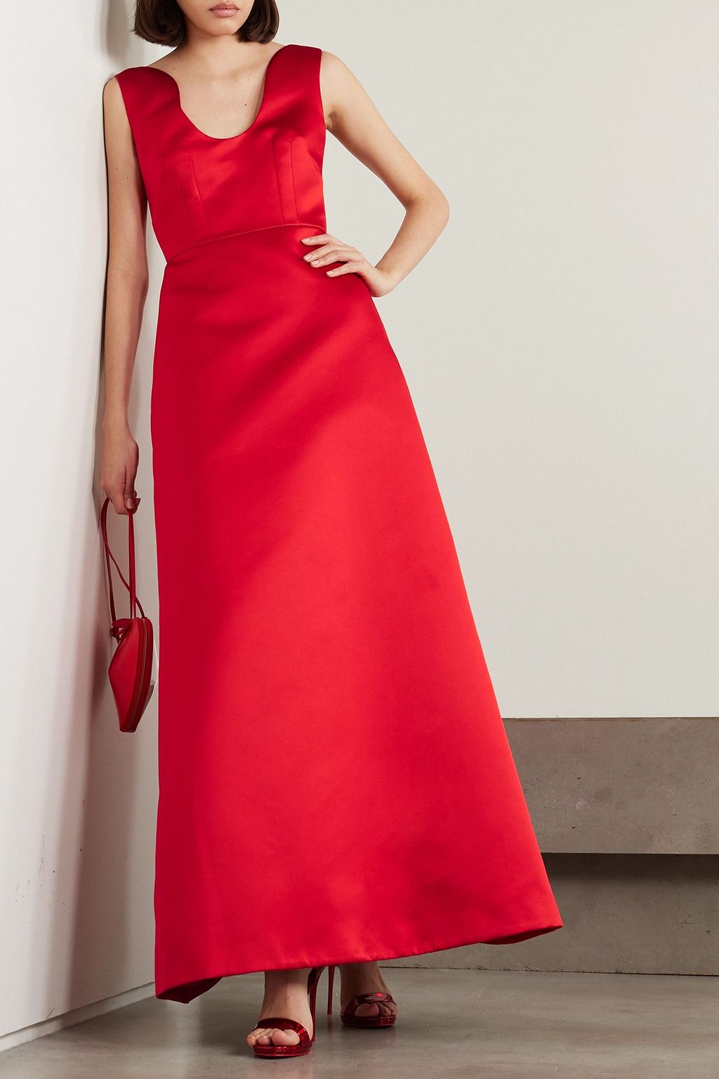 EMILIA WICKSTEAD فستان Filippa بثنيات من ساتان دوشيس