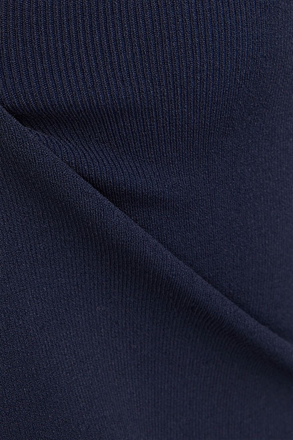 AUTUMN CASHMERE كنزة رياضية من نسيج محبوك بنمط مضلّع ومُزيّنة بفتحات