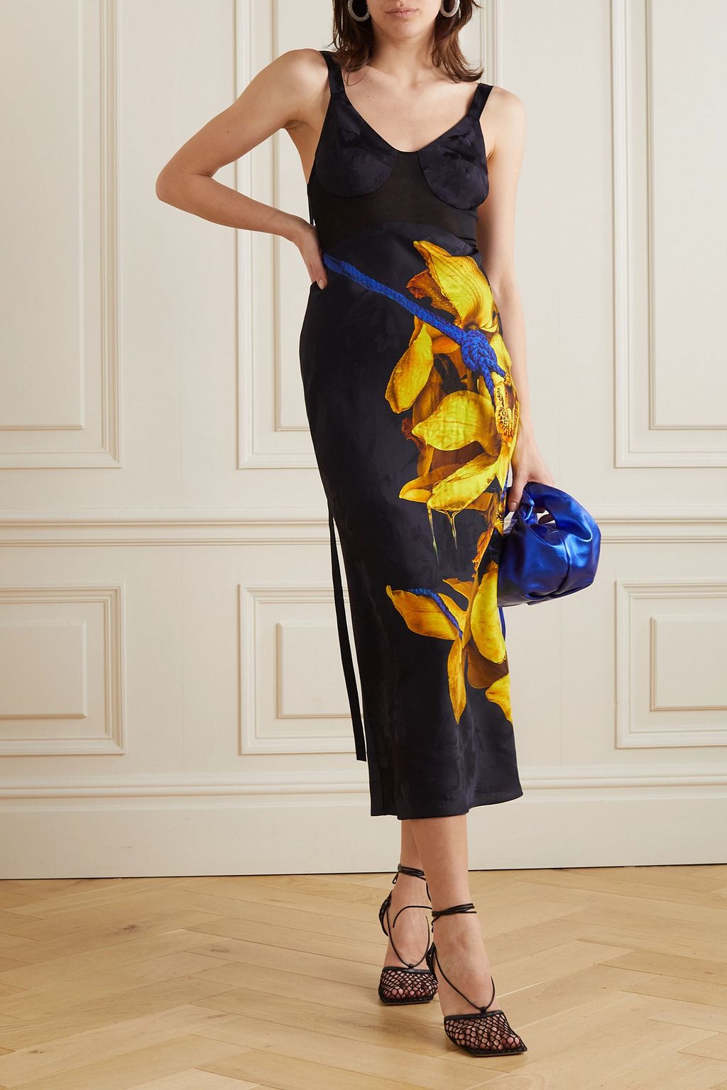JASON WU COLLECTION فستان متوسط الطول بحبكة الجاكار وبطبعات الأزهار