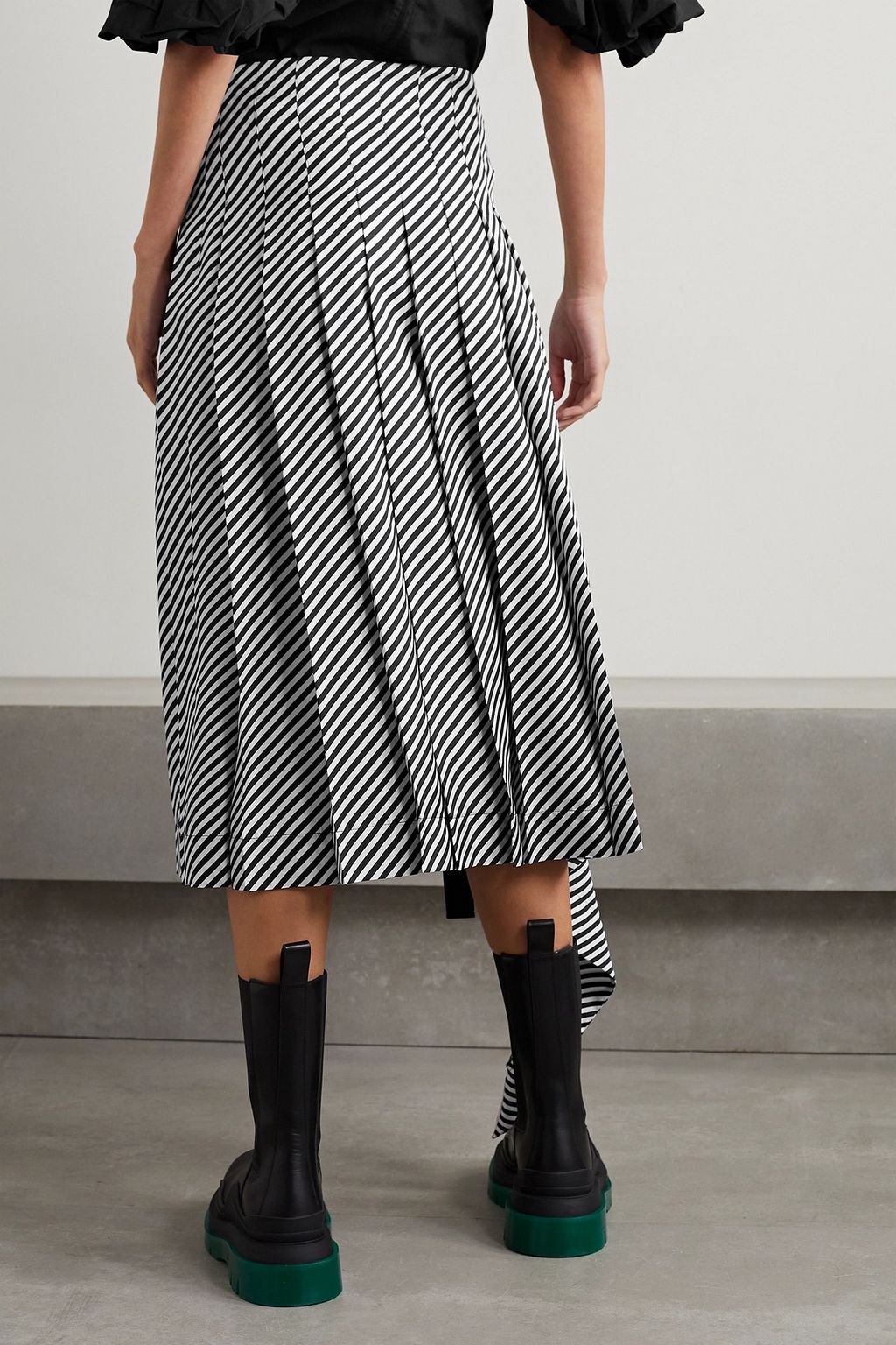 MONSE Grosgrain-trimmed pleated striped silk-twill midi skirt
