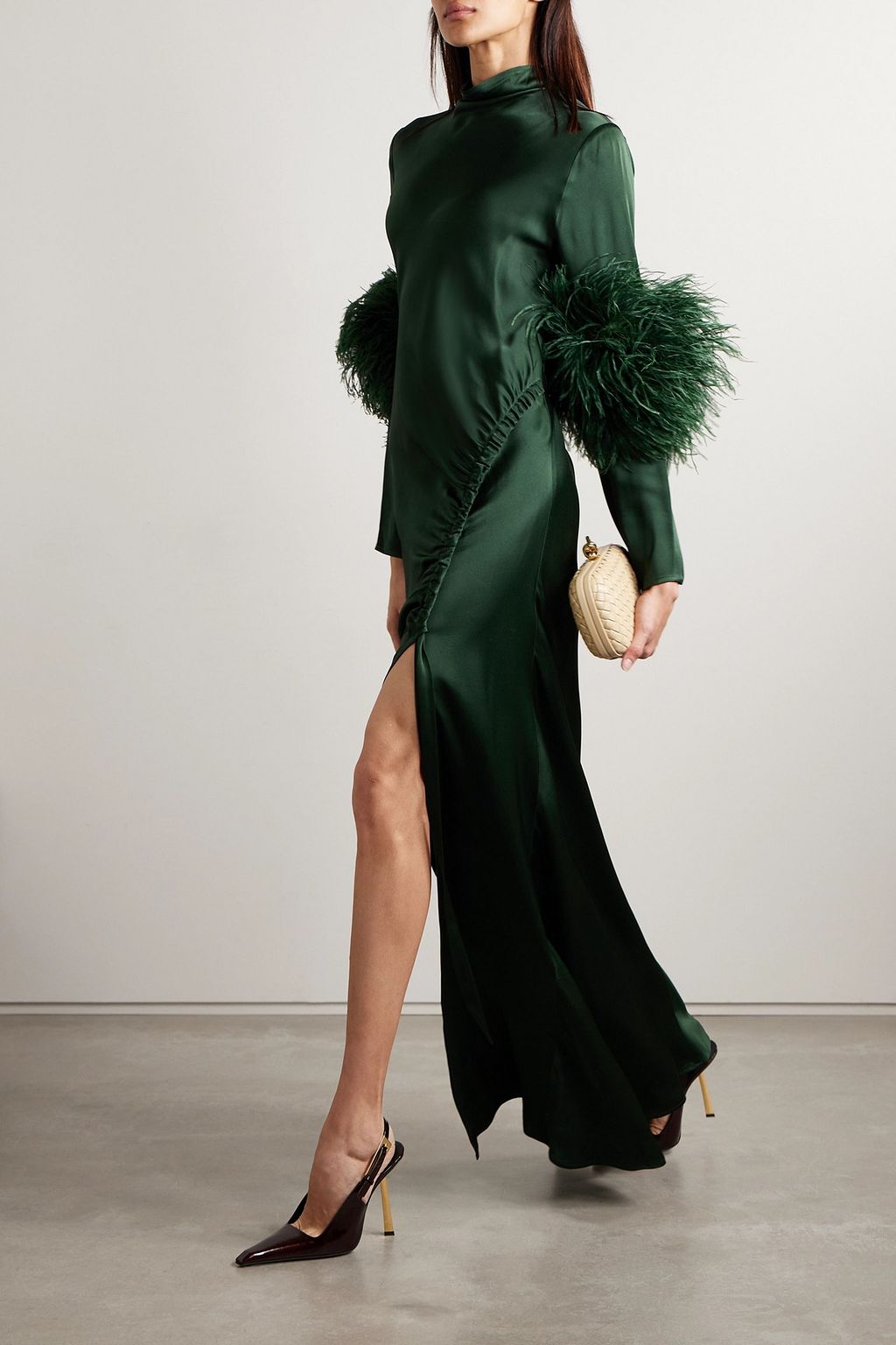 LAPOINTE Robe aus Satin mit Raffungen und Federn