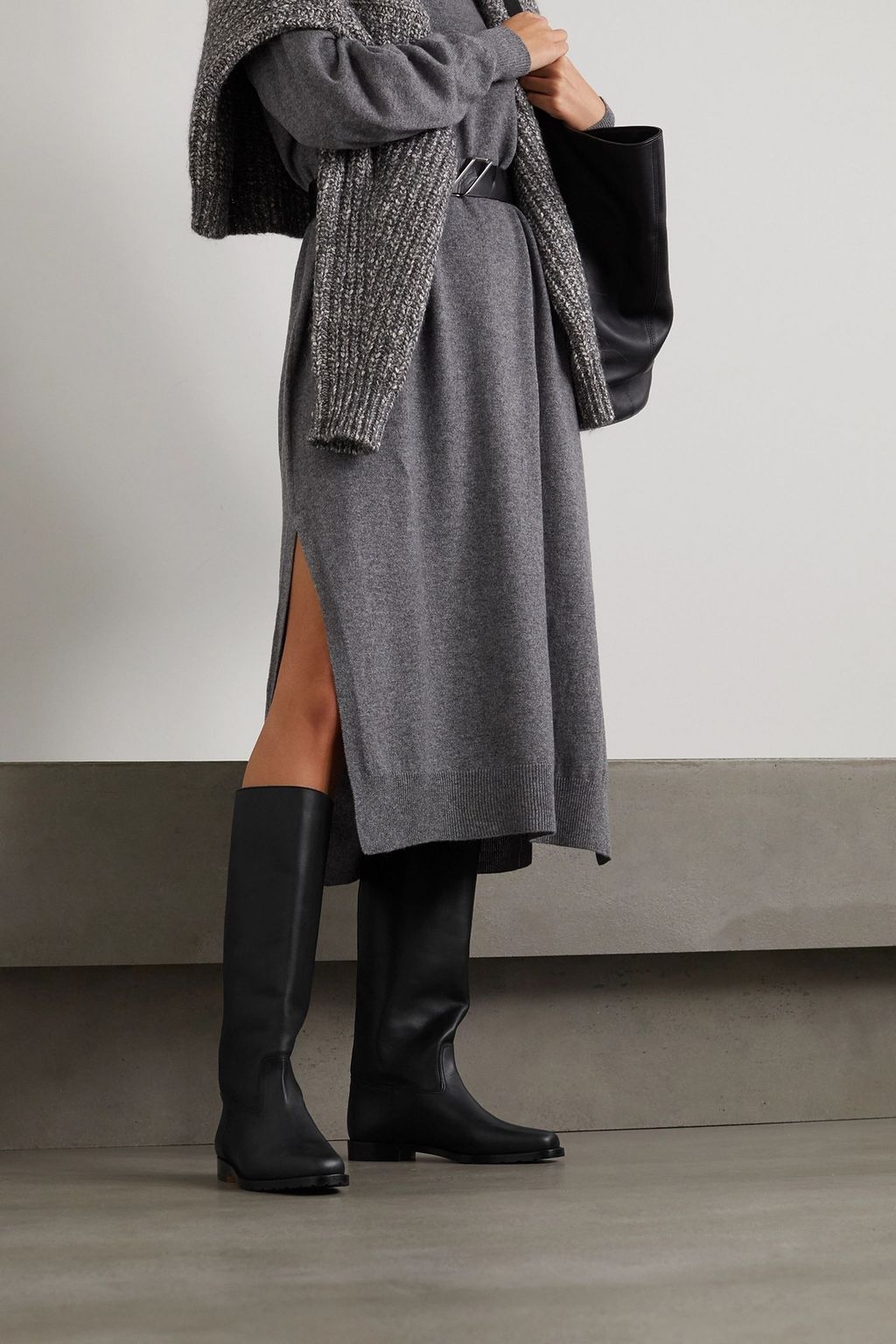 MANOLO BLAHNIK Luchino leather knee boots