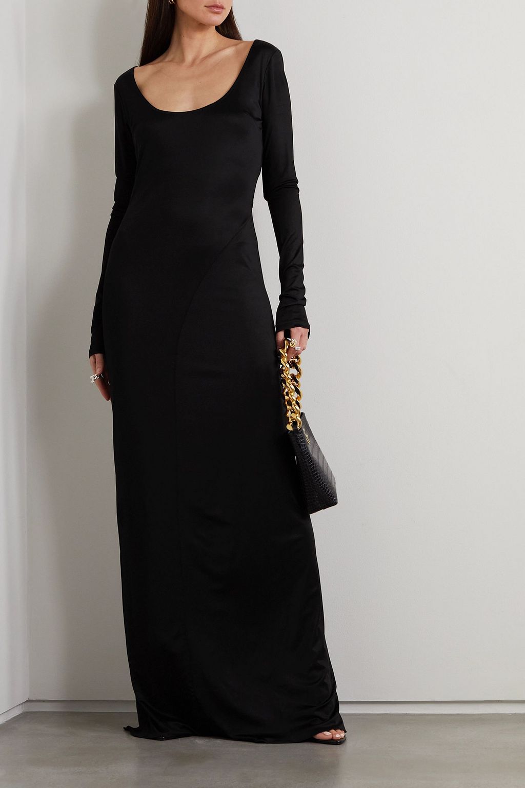 TOM FORD فستان طويل مكشوف الظهر من الجيرسي