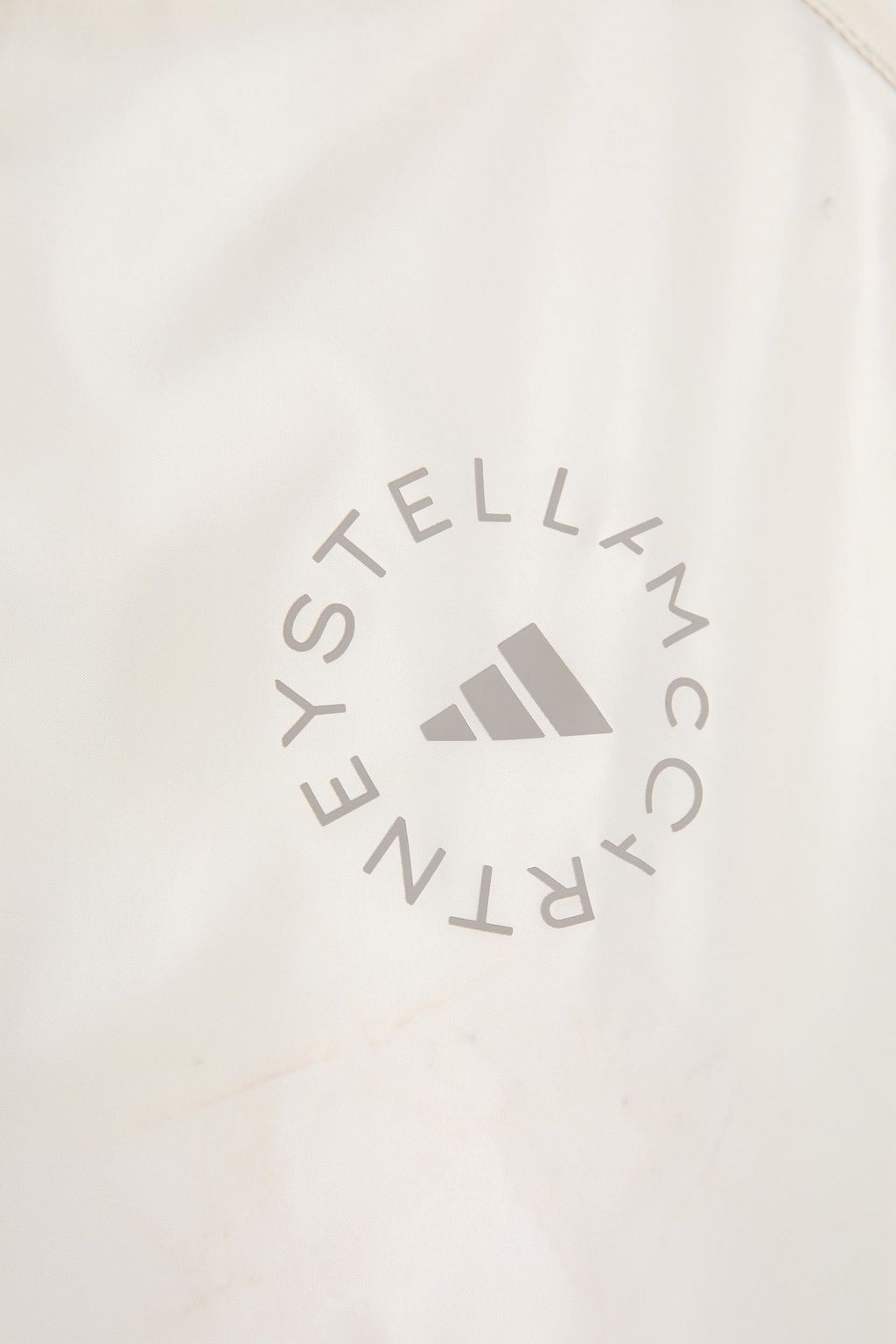 ADIDAS BY STELLA MCCARTNEY جاكيت رياضي بقبعة مصنوع من قماش عازل