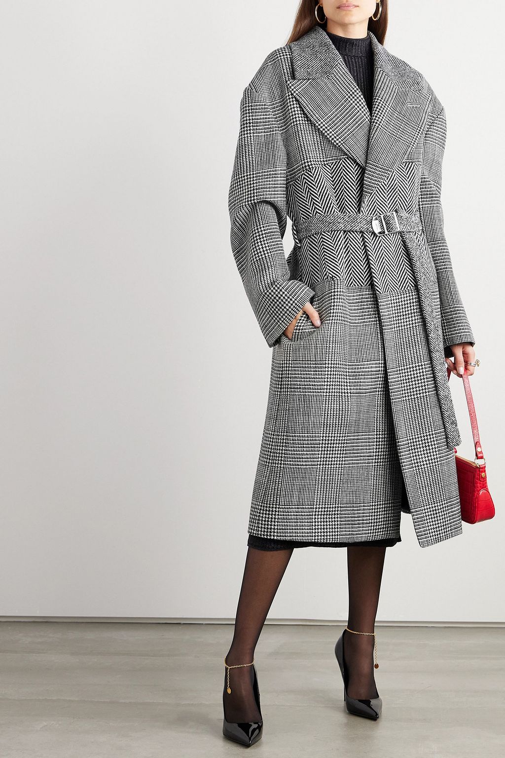 TOM FORD Belted Prince of Wales checked cashmere coat