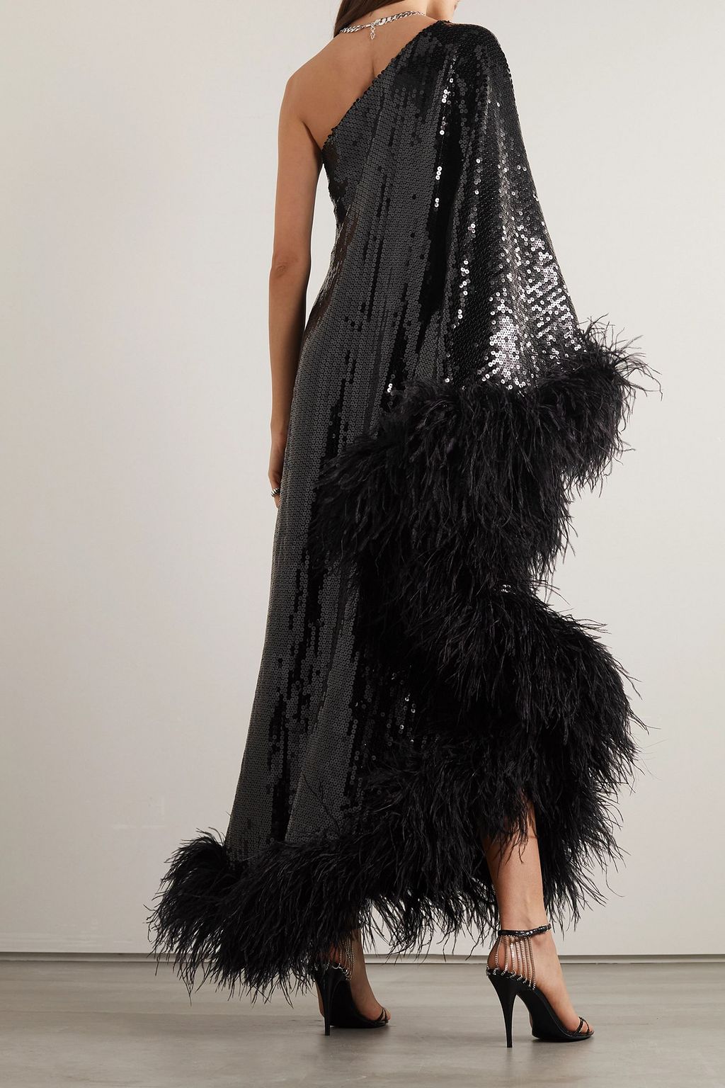 TALLER MARMO Disco Ubud asymmetrische Robe aus Crêpe mit Pailletten und Federn