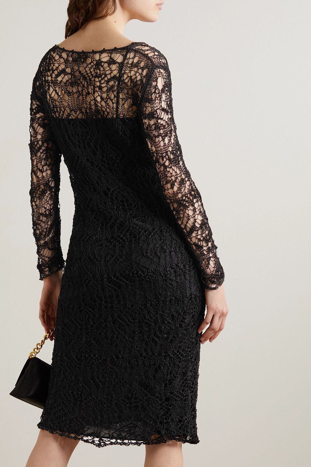 TOM FORD فستان بحبكة الكروشيه